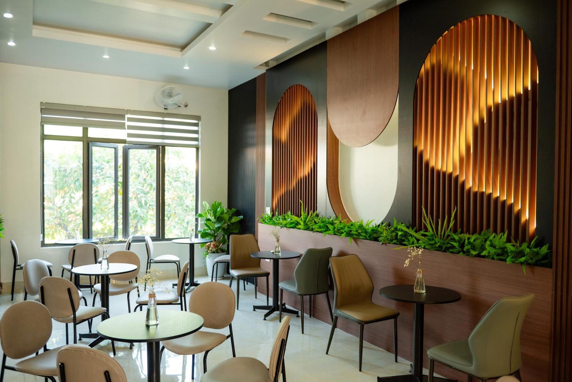 Garden Hotel II 河江 外观 照片